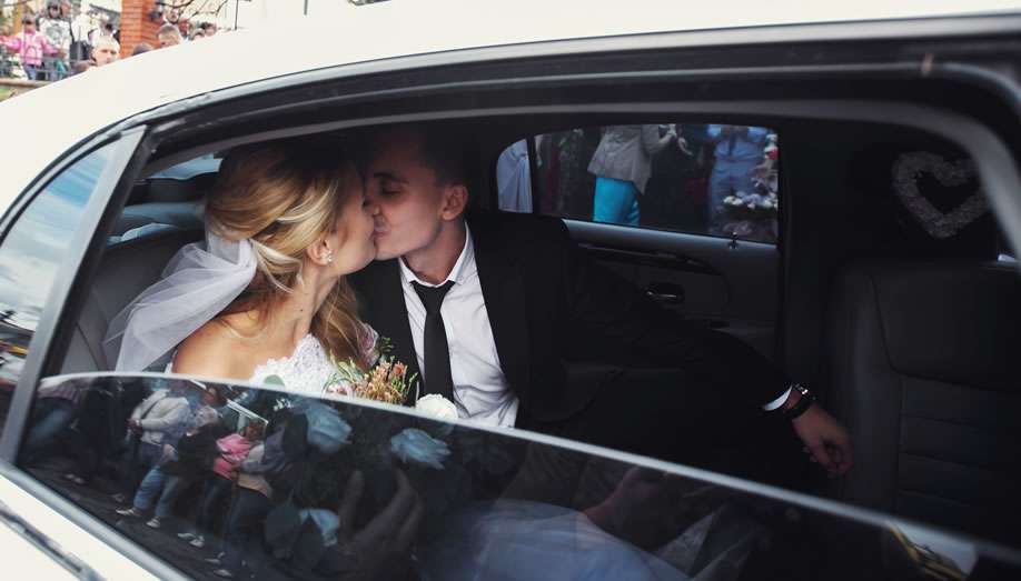 Tips For Choosing a Limo Service For Your Wedding